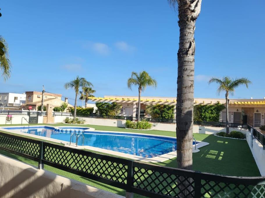 Magnifico Adosado Con Piscina Y Barbacoa Villa Campoamor Exterior photo
